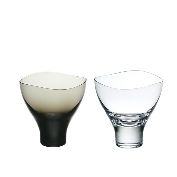 Wavy Lines Can Glass Cup