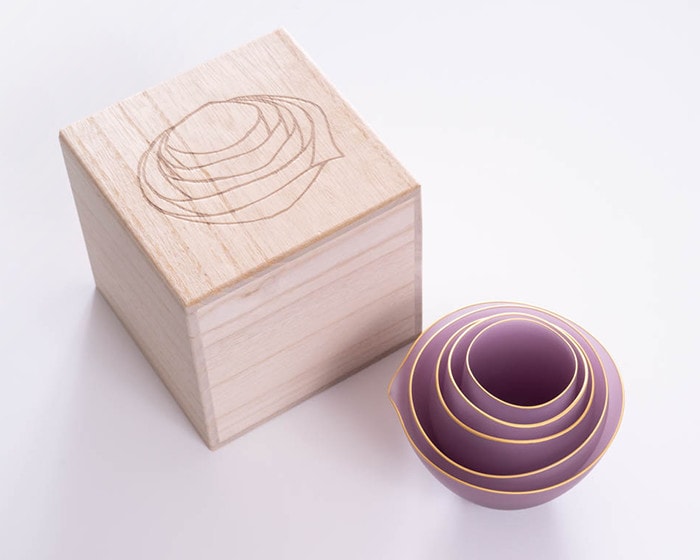 Saki from Sghr and its exclusive paulownia box