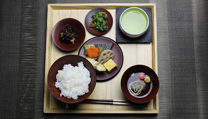 Ichiju-Sansai meal with TSUMUGI