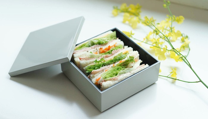 Sandwiches in Japan Design Store original jubako box